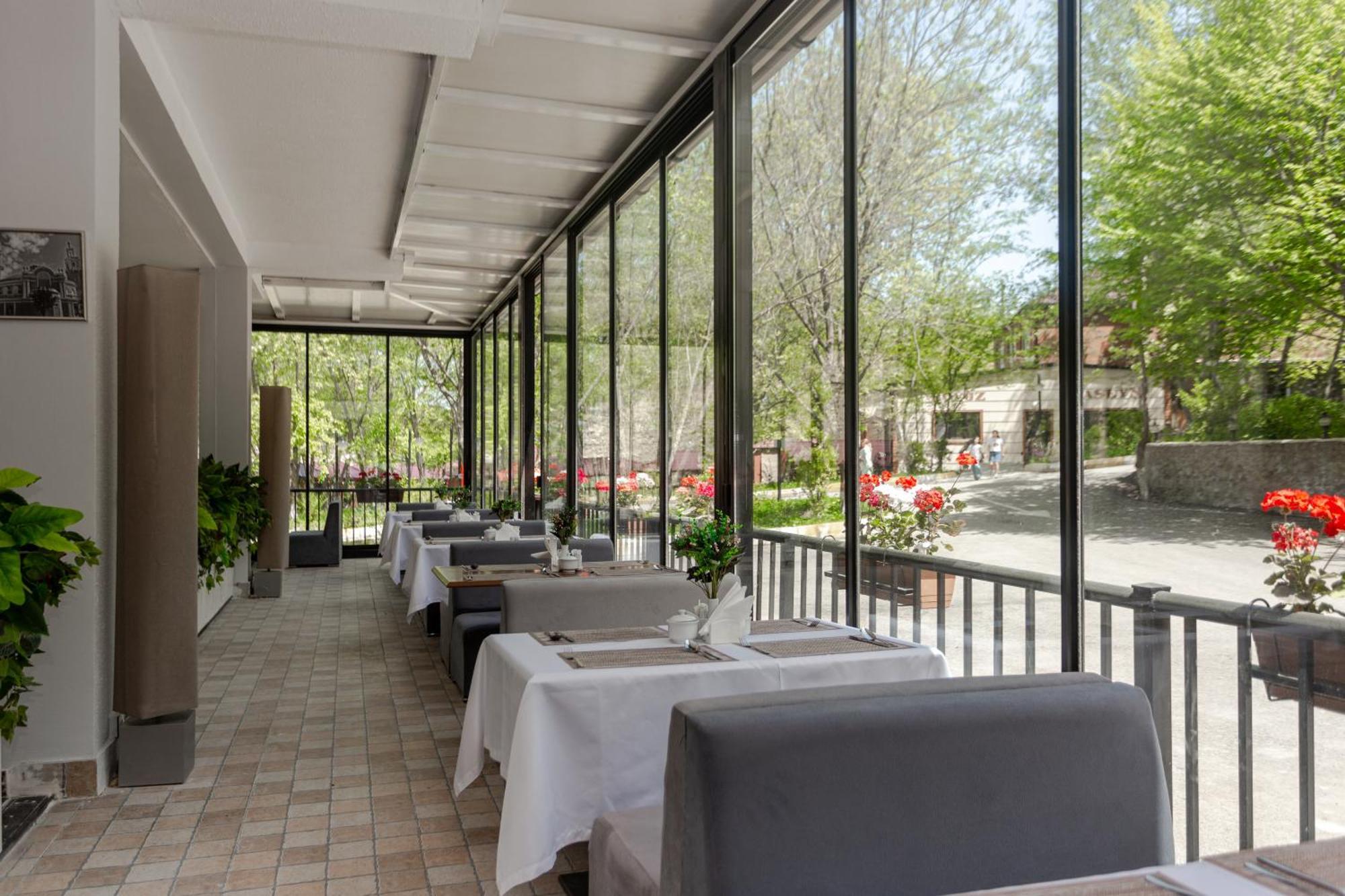 Maajid Quba Hotel&Restaurant Sanatorium Εξωτερικό φωτογραφία